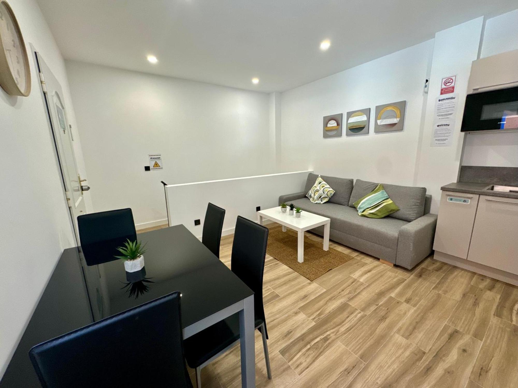 Apartamentos Castillejos Madrid Kültér fotó