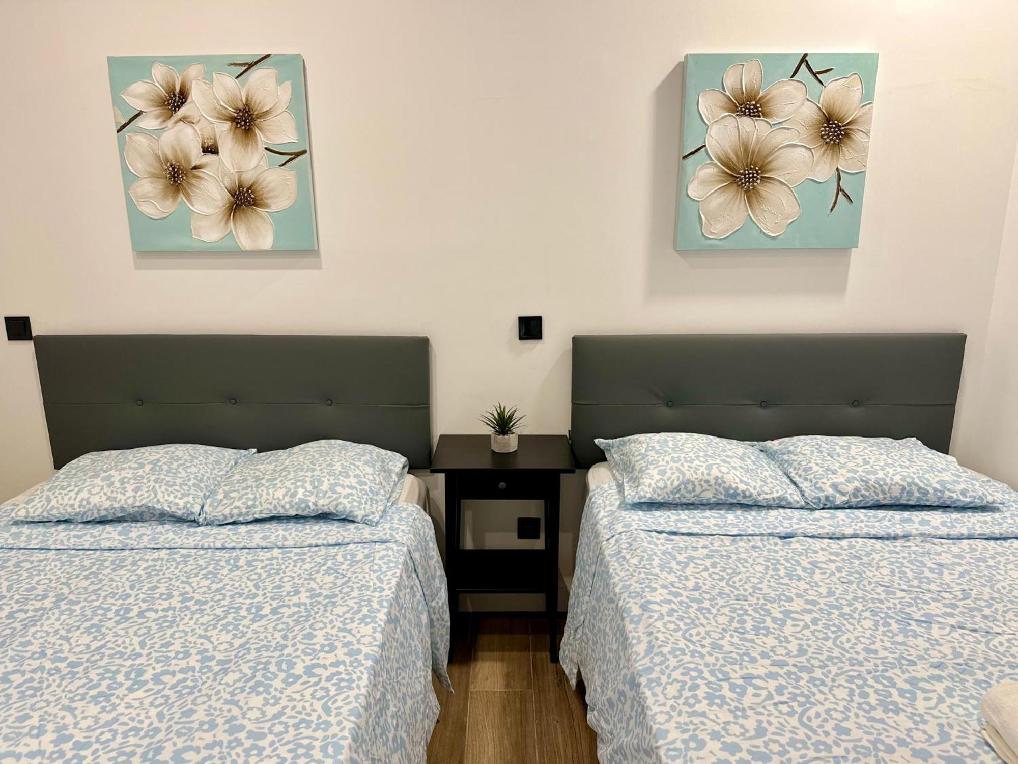 Apartamentos Castillejos Madrid Kültér fotó
