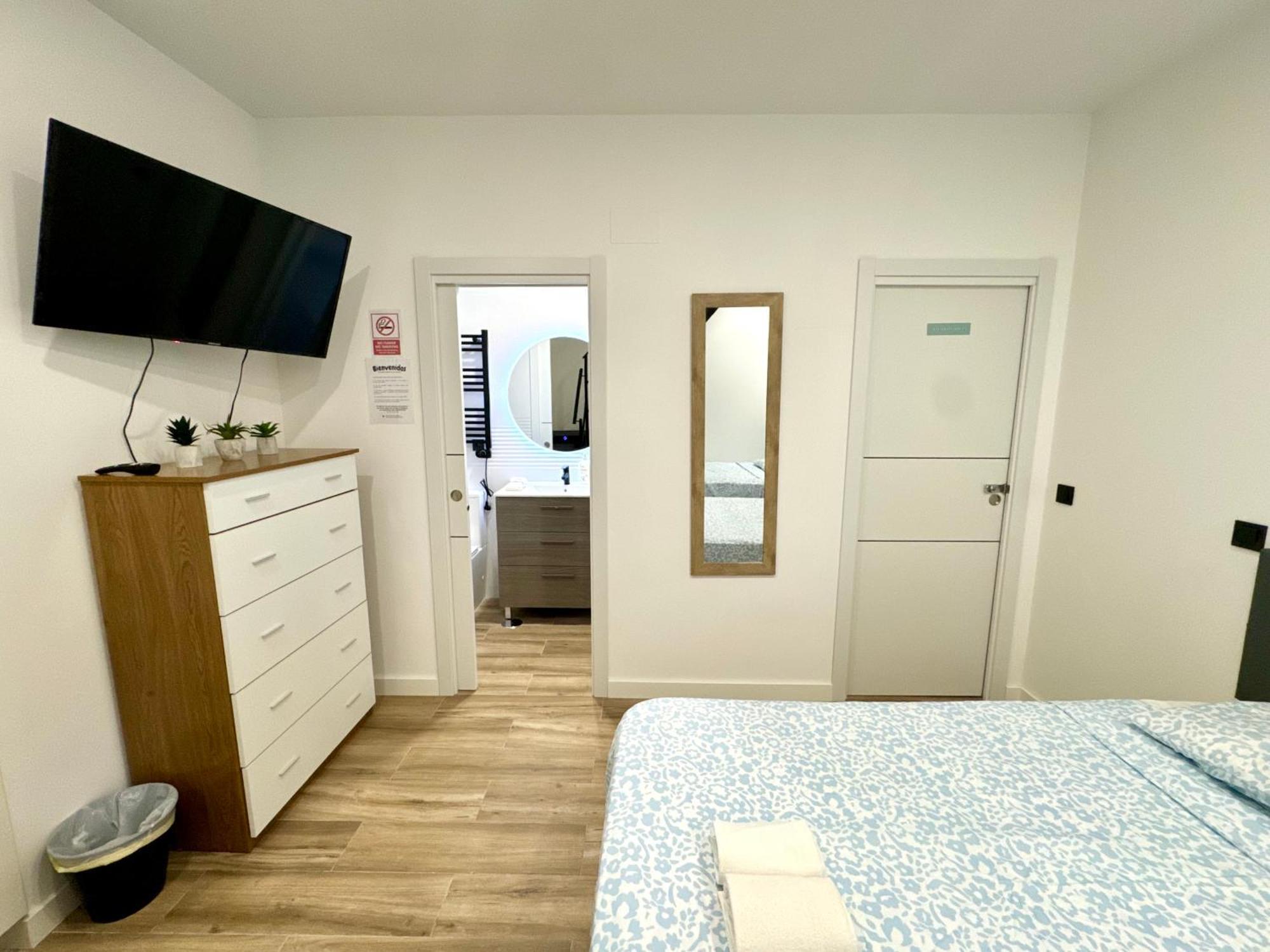Apartamentos Castillejos Madrid Kültér fotó