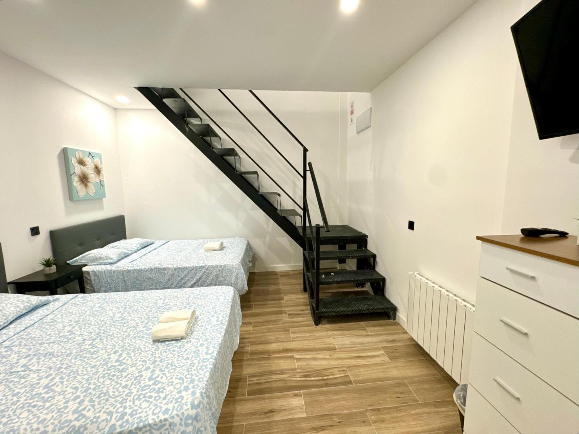 Apartamentos Castillejos Madrid Kültér fotó